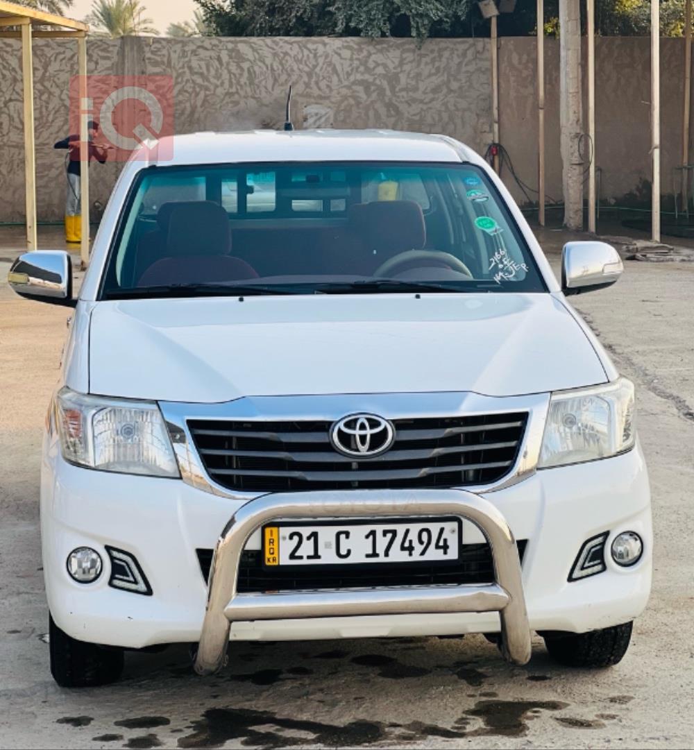 تويوتا هايلوكس